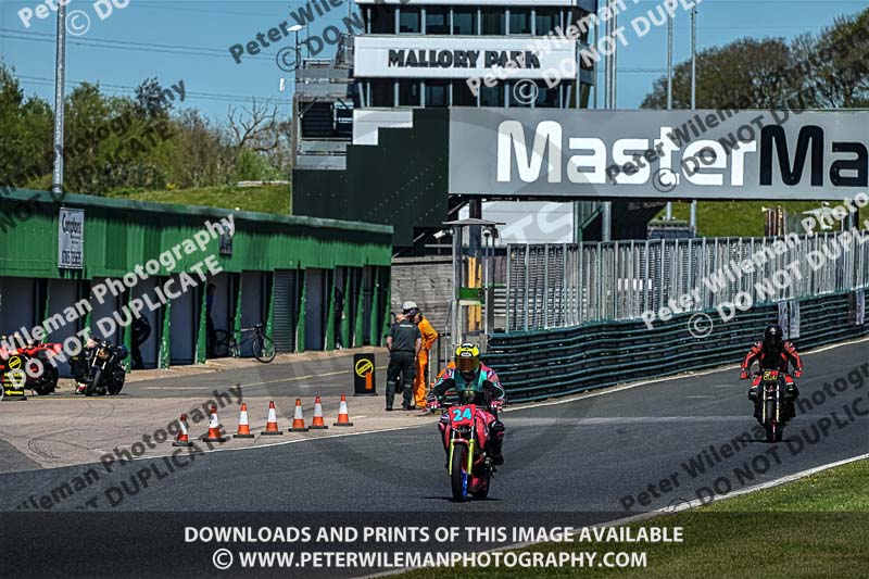 enduro digital images;event digital images;eventdigitalimages;mallory park;mallory park photographs;mallory park trackday;mallory park trackday photographs;no limits trackdays;peter wileman photography;racing digital images;trackday digital images;trackday photos